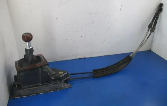 Audi A3 S3 8P Gear shift rod 1K0711091A