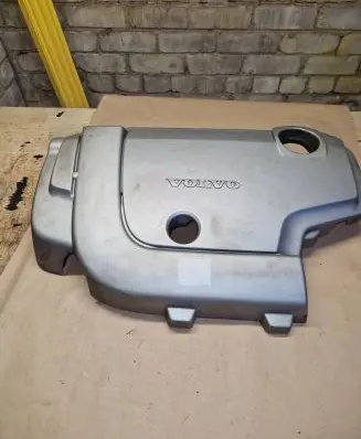 Volvo V70 Engine cover (trim)