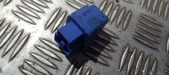 Nissan Primera Other relay 25230c9950
