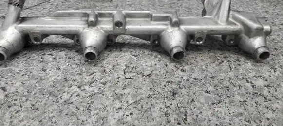 Ford Mondeo Mk III Fuel main line pipe