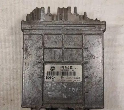 Volkswagen Transporter - Caravelle T4 Engine control unit/module 074906021L 28SA3339 0281001640