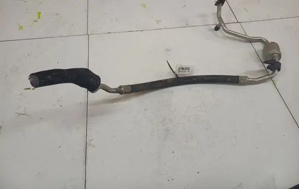 Renault Thalia I Air conditioning (A/C) pipe/hose 