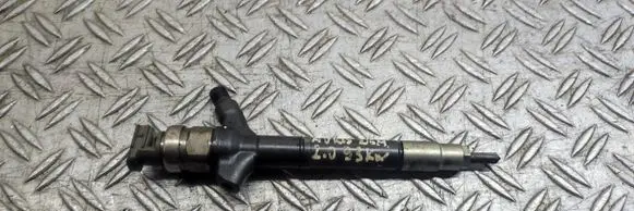 Toyota Auris 150 Fuel injector 236700R050