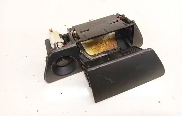 Audi A4 S4 B5 8D Car ashtray 8d0857951b