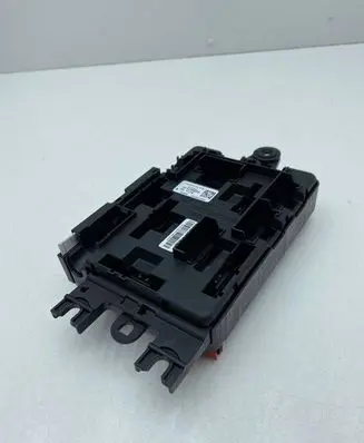 BMW 1 F20 F21 Fuse module 19561000001 9389070