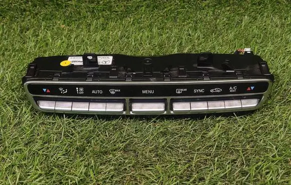 Mercedes-Benz C W205 Climate control unit A2059055106 0000085473 A2C93754000