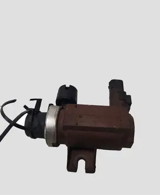 Ford C-MAX I Turbo solenoid valve 72832804 9650098380 04T118