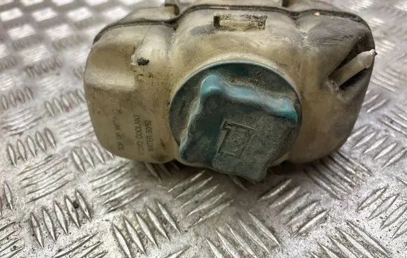 Volvo S60 Coolant expansion tank/reservoir 8683455