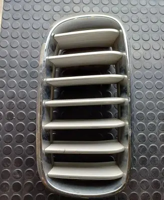 BMW X5 F15 Front bumper upper radiator grill 7307775 1053410