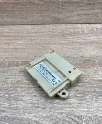 BMW 7 E38 Alarm control unit/module 8376992 52010418D DA5816011
