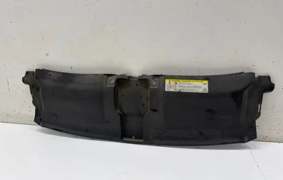 Audi A7 S7 4G Radiator trim 4G8807081B