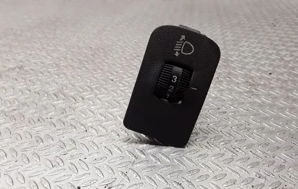 Headlight level height control switch