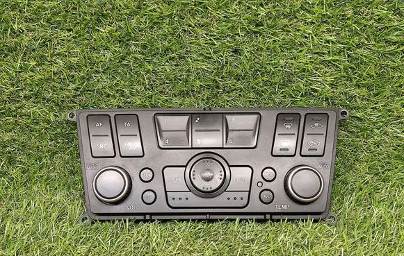 Nissan Almera N16 Climate control unit 28395BN800 CSW825CD 30224292H