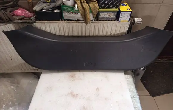 Hyundai Ioniq Tailgate trim 81760G2000