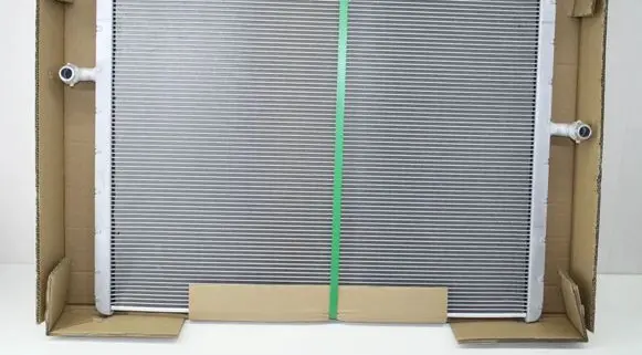 BMW M5 F90 A/C cooling radiator (condenser) 17118043655 8043655