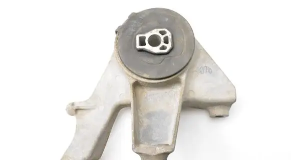 Opel Antara Engine mount bracket 