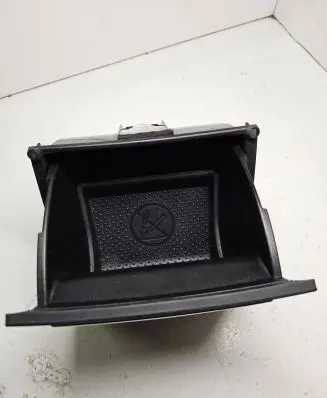 Skoda Superb B6 (3T) Glove box central console 3T0863284A 3T0857961B