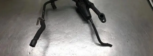 Opel Insignia A Oil breather separator 565581915