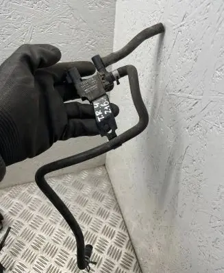 Toyota RAV 4 (XA10) Turbo solenoid valve 9091013004 1920003101