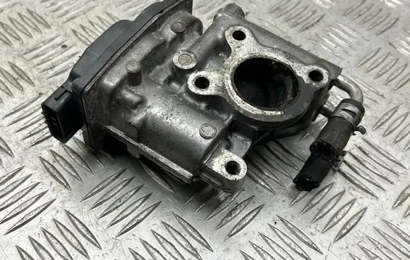 Toyota Verso EGR valve 258000R010 VN1501000041 NL2410287