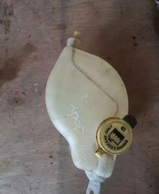 Dodge Journey Coolant expansion tank/reservoir