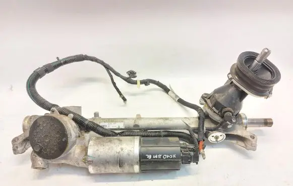 Volvo XC40 Front seatbelt 32373206JLK01