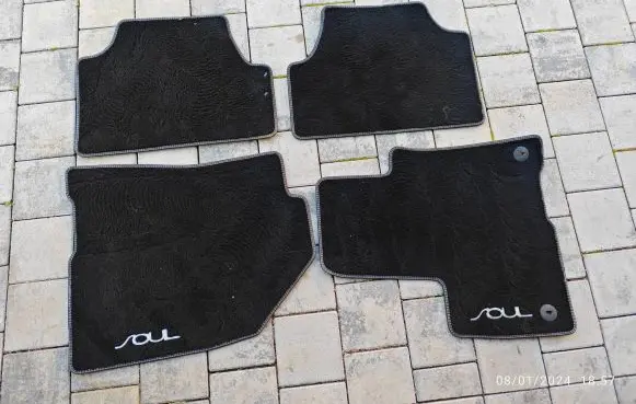 KIA Soul Car floor mat set J2143ADE00 11092022