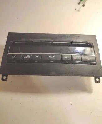 Mercedes-Benz E W212 Climate control unit A2128304700 5HB011416 A2129005018