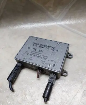 Mercedes-Benz C W203 Bluetooth antenna 2118200885 09701212