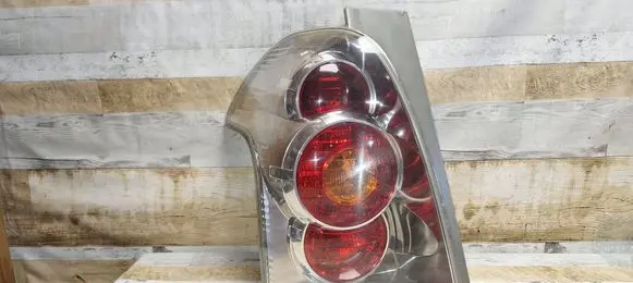Toyota Corolla Verso AR10 Rear/tail lights E410173