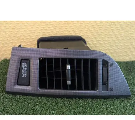 Mitsubishi Pajero Dash center air vent grill 8030A070 8030A086 8030A035