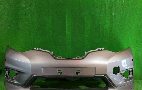 Nissan X-Trail T32 Front bumper