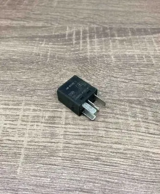 Volvo S40, V40 Other relay MB953382 A1001X7 099