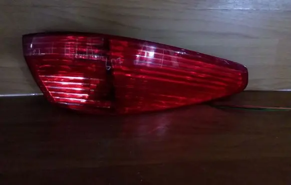 Peugeot 607 Rear/tail lights