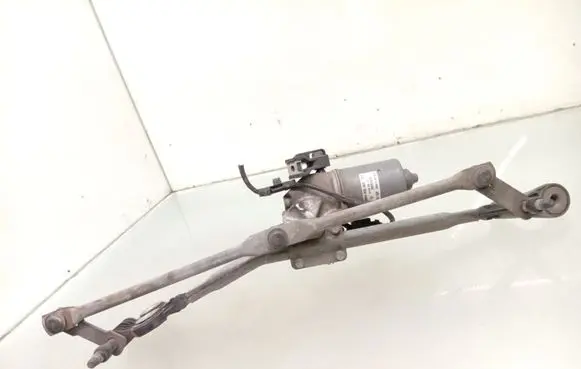 BMW X5 E70 Front wiper linkage and motor 4418700