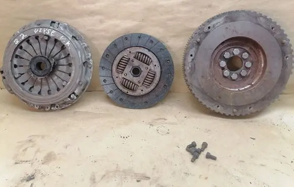 Fiat Ulysse Clutch set kit 701785WD 15041420