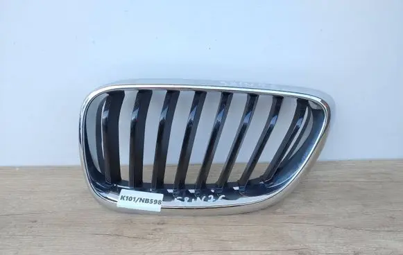 BMW 2 F22 F23 Front grill 7464481