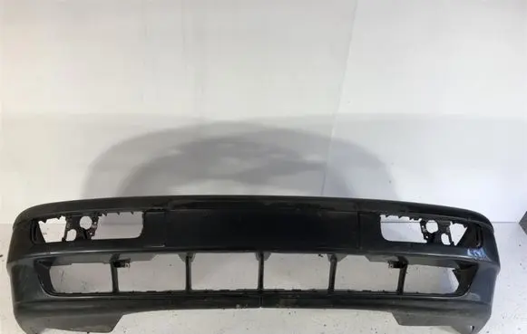 Volkswagen PASSAT B4 Front bumper 3A0807217EF 3A0807217E 3A0807217F