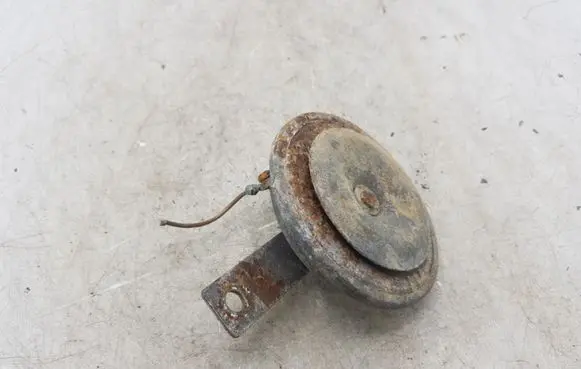 BMW 3 E46 Horn signal NOCODE