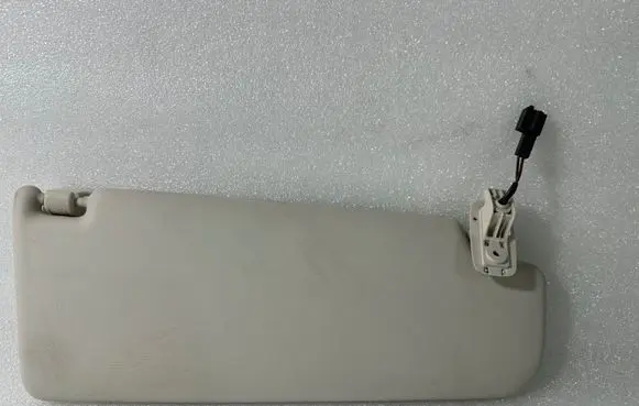 Volkswagen PASSAT B7 Sun visor 