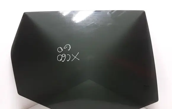 Volvo XC90 Rear door window glass