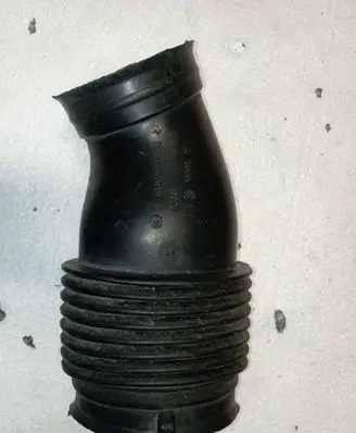 Opel Vectra C Air intake hose/pipe 50094 9177104 37756