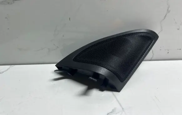 Mercedes-Benz A W176 Front door high frequency speaker A1767200211