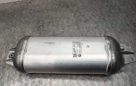 BMW X6 G06 Air suspension tank/reservoir 6878492 1328398