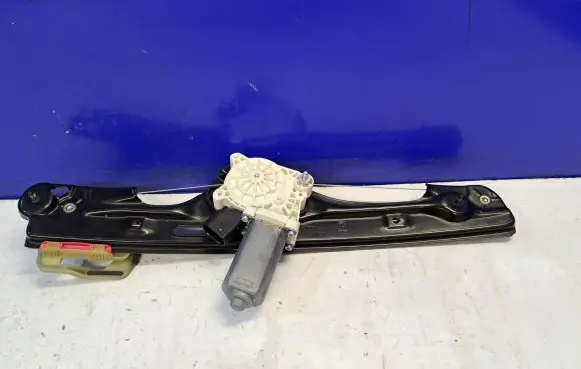 BMW X4 F26 Rear door window regulator with motor 7322747