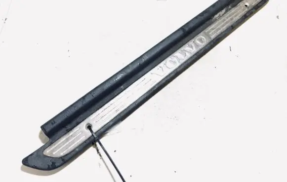 Volvo S40, V40 Front sill trim cover 30818426 30818422