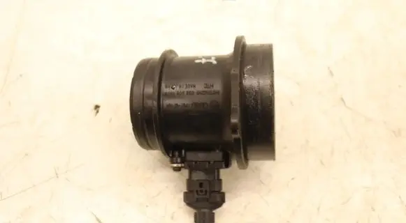 Audi A4 S4 B8 8K Mass air flow meter 059906401N