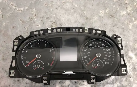 Volkswagen Golf VII Speedometer (instrument cluster) 5G1920950DBILI 5G1920950D