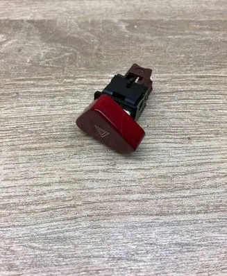 Peugeot 607 Hazard light switch 96296484 231279