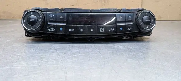 Mercedes-Benz E W211 Climate control unit 2118301285 041656 00054904